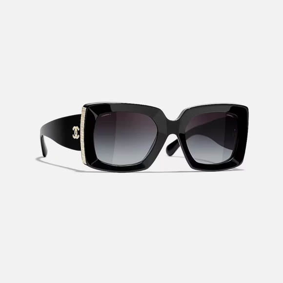 CHANEL Black Square Sunglasses with Gold Accents - Picture 2 of 4